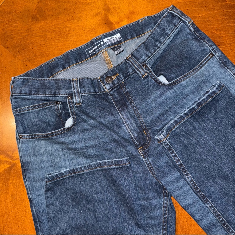 Carhartt Men's Relaxed Fit Jeans in Deep Indigo